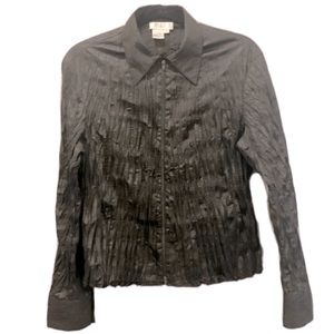 PULI black zip Front collared blouse w/ wide cuffs and crinkled texture. Large